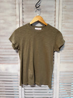 Mia Tee