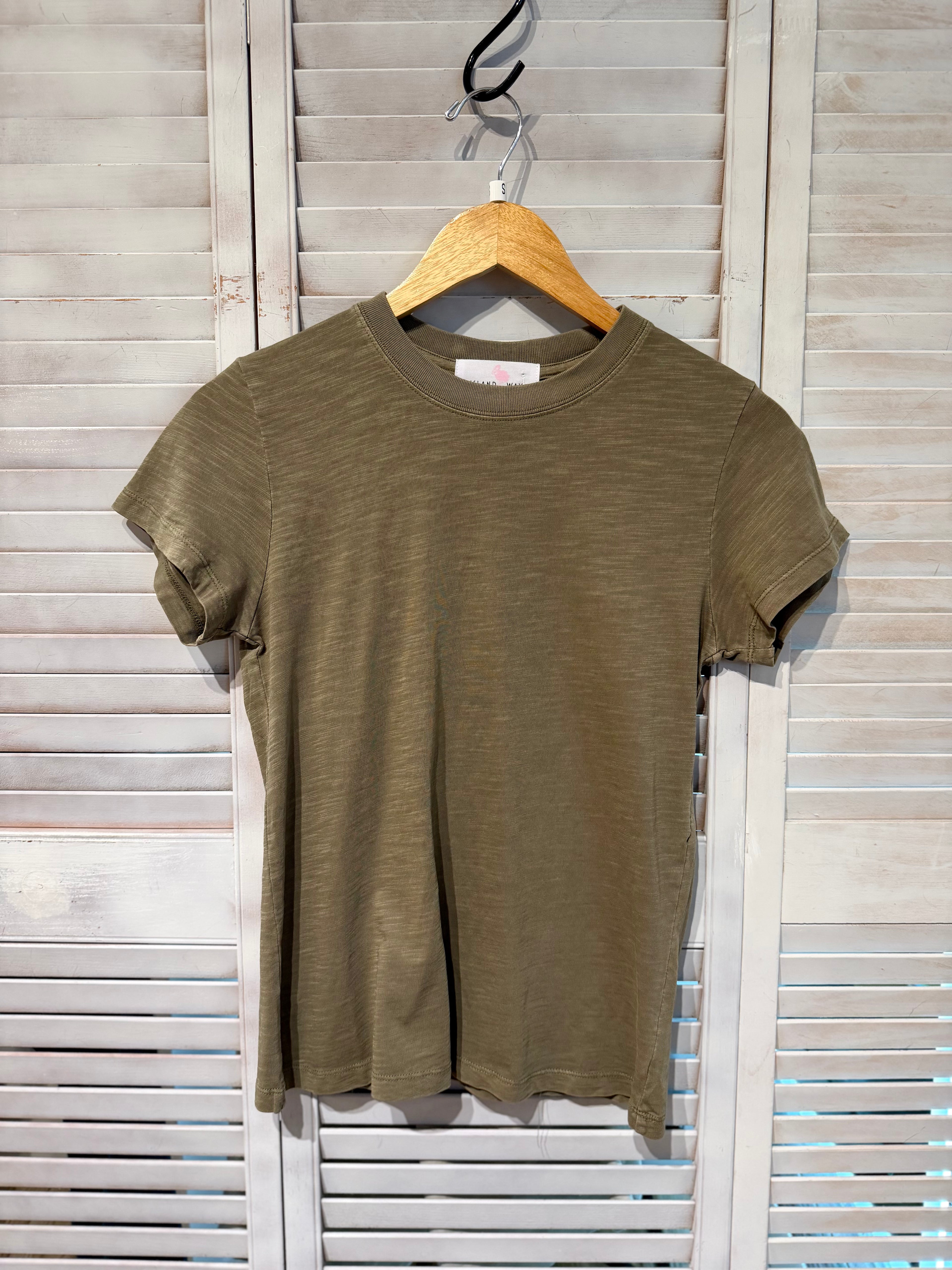 Mia Tee